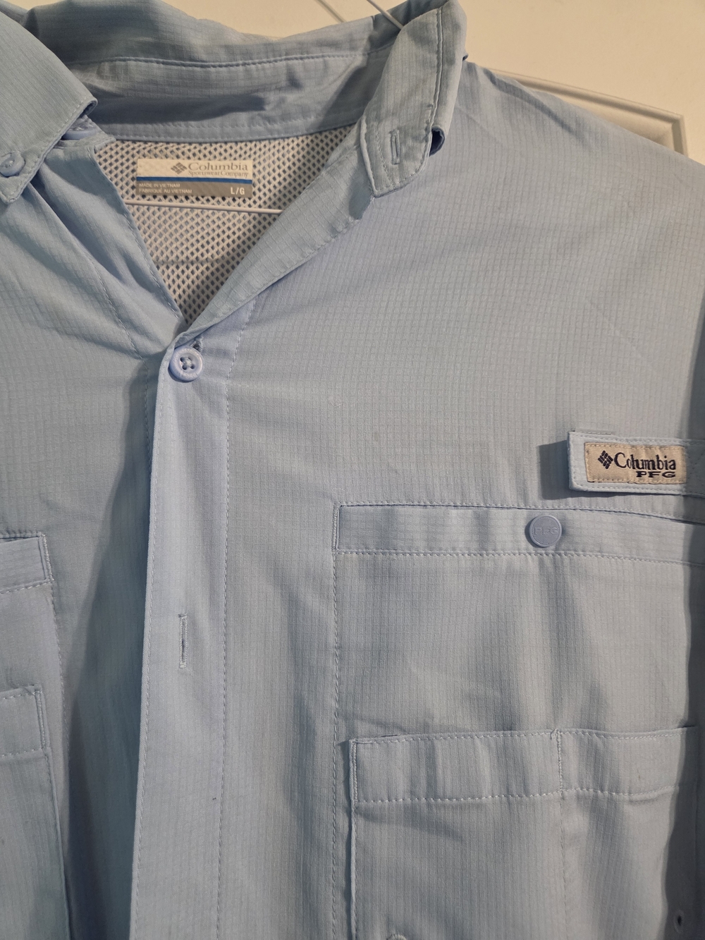 Columbia Light Blue PFG Men's Outdoor Shirt